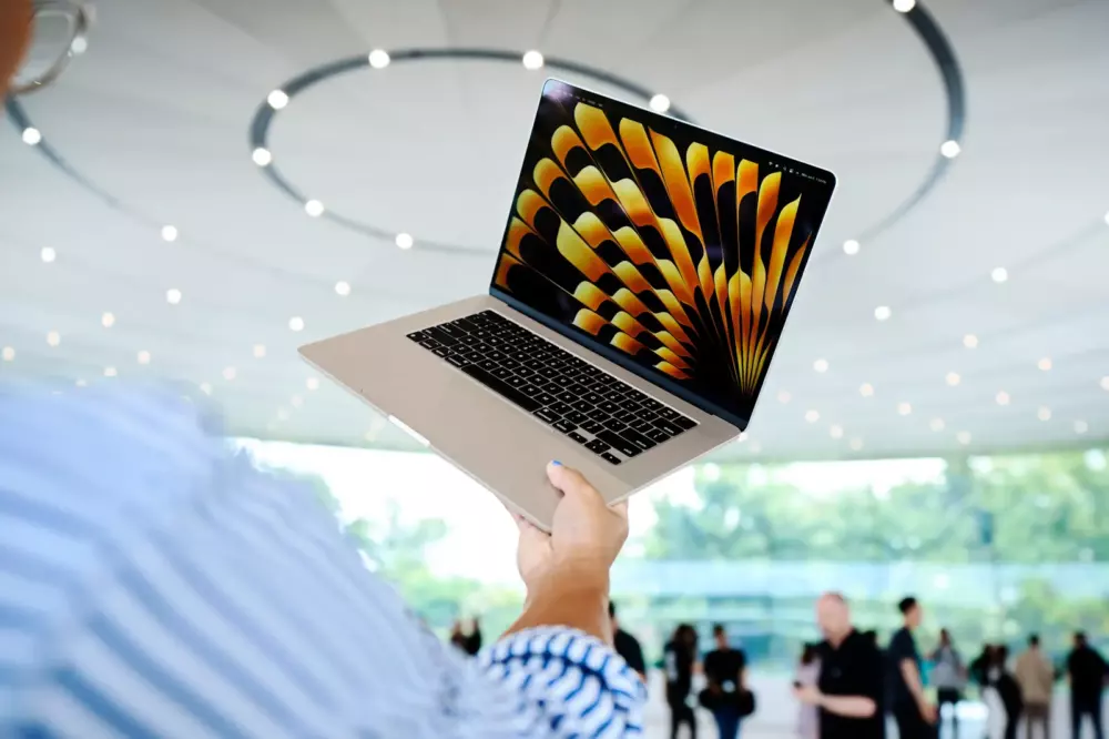 Apple MacBook Pro 15in WWDC 2023
