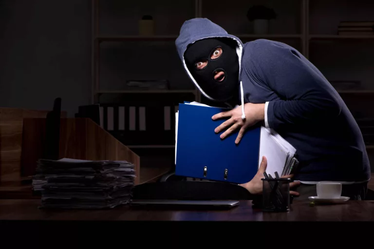 hacker doxxed
