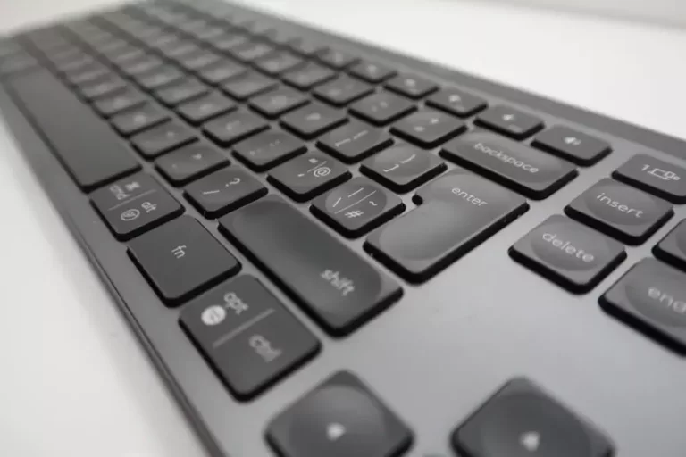 Logitech MX Keys Keyboard - Review