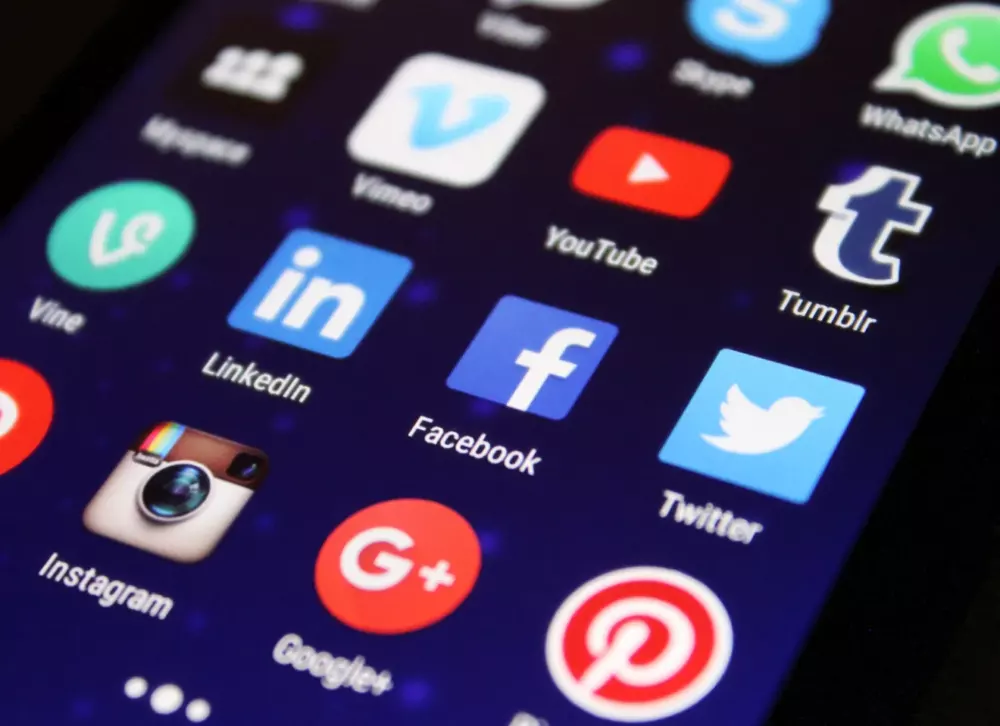 Stop-people-seeing-you-viewed-their-linkedin-profile