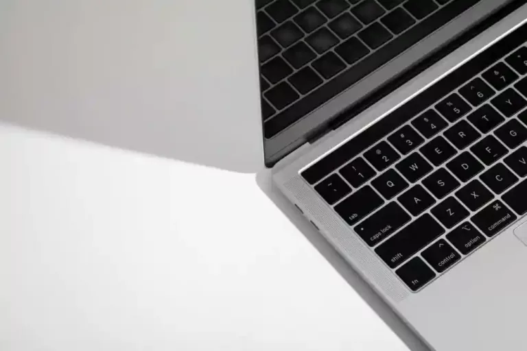 Stop Mac Mail Embedding Attachments