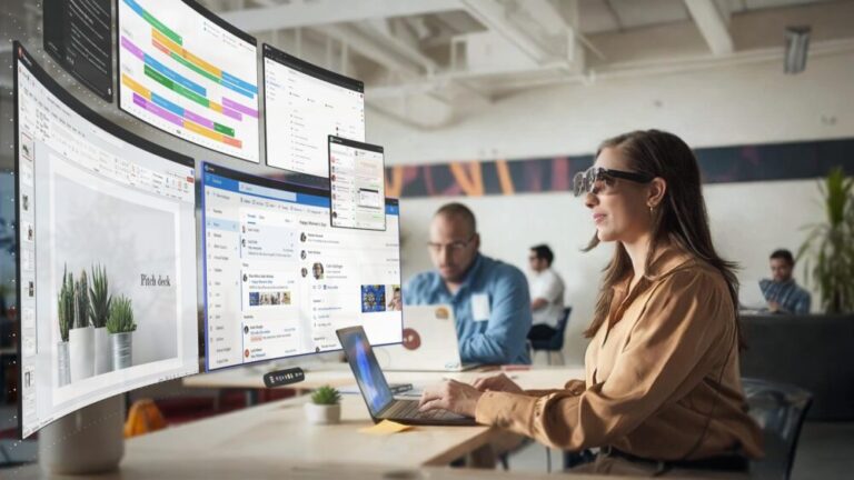 Spacetop for Windows being used by woman at desk