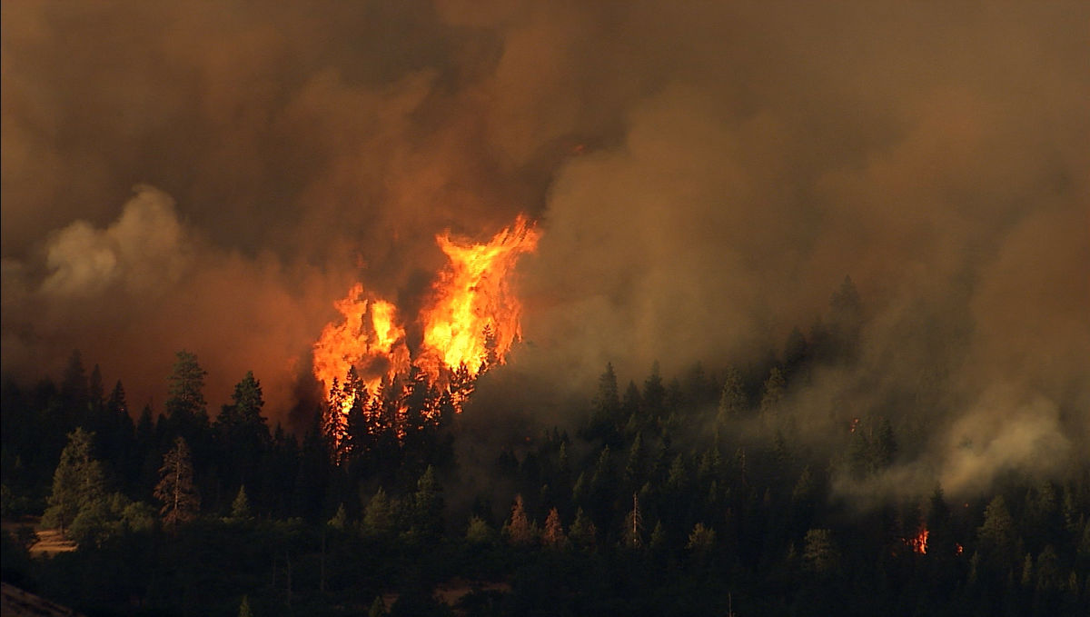 Raging wildfire to illustrated FireSat wildfire story
