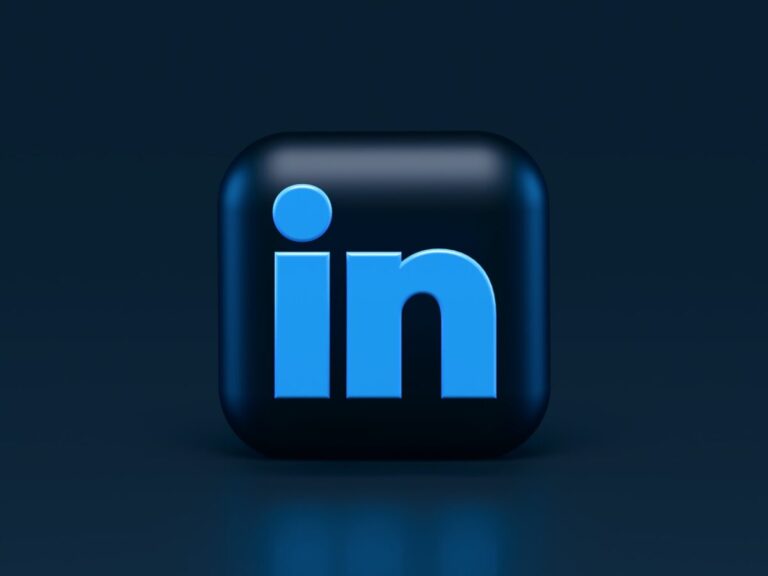 How do I block someone on LinkedIn (without them knowing)?