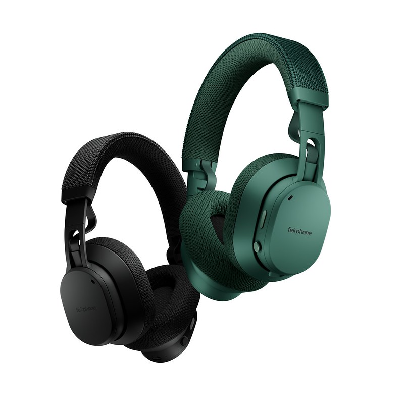 The new Fairbuds XL in Forest Green and Horizon Black