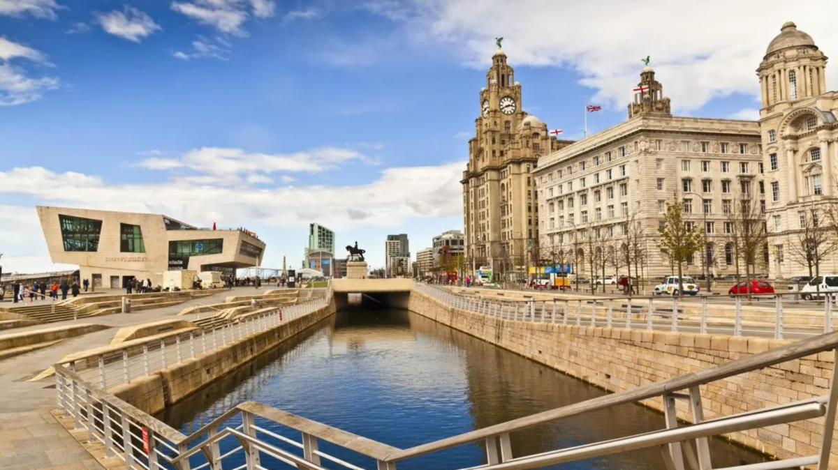 Liverpool John Moores University tackles e-waste through HPE’s circular IT program