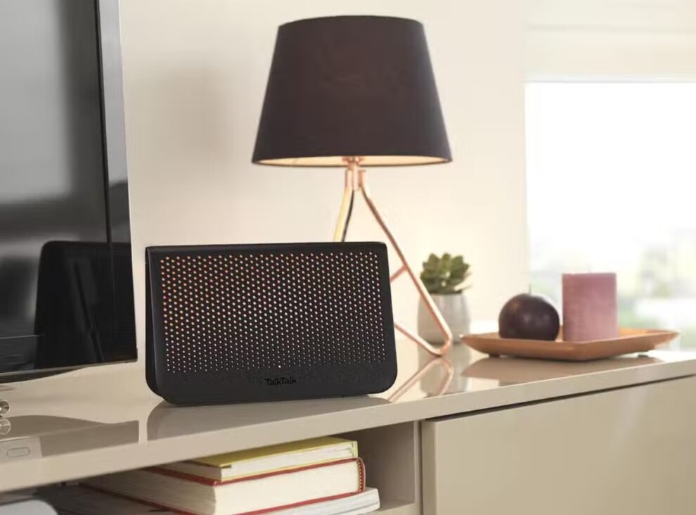 How to reset a TalkTalk router | TechFinitive