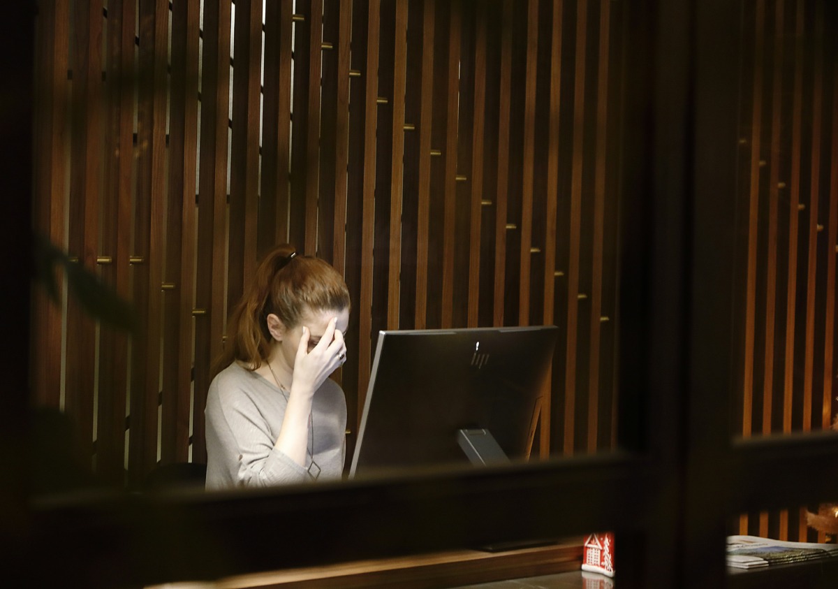 Noise, fatigue, and burnout: the call centre challenges a headset can actually solve