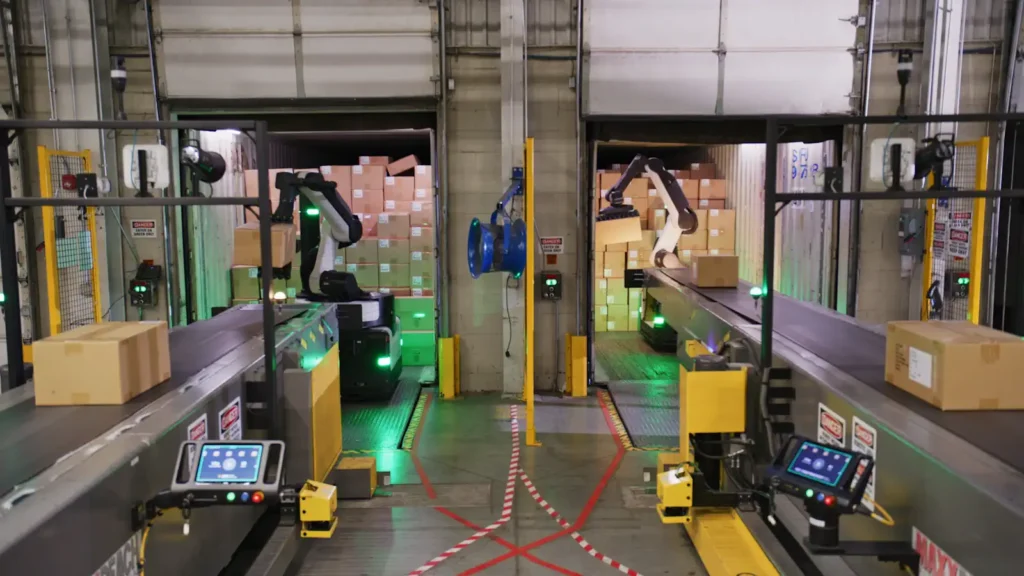 Boston Dynamics Stretch being put to use unloading lorries in a factory