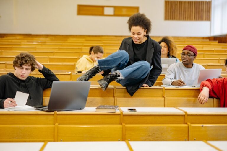 AI is giving students more time for side hustles, survey shows