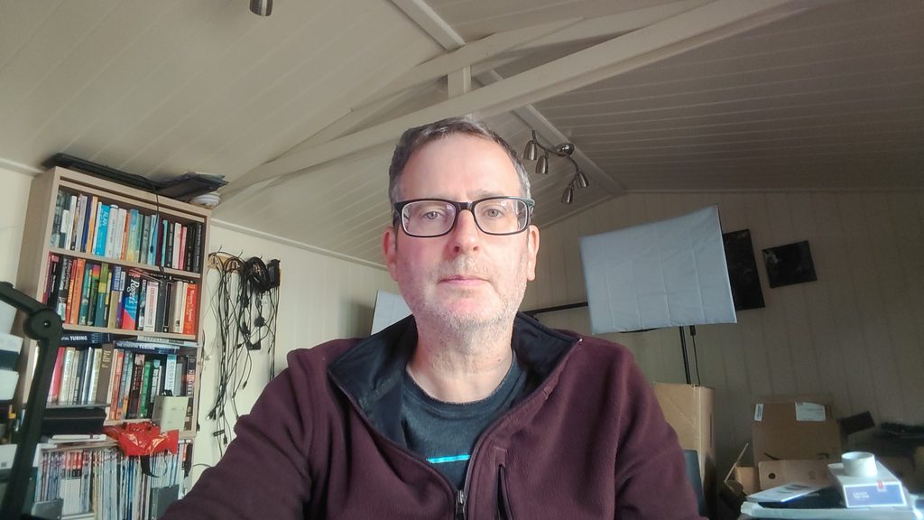 Webcam photo from Lenovo Yoga Slim 7x Gen 11