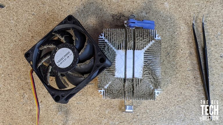 Fix a fan heatsink revealed