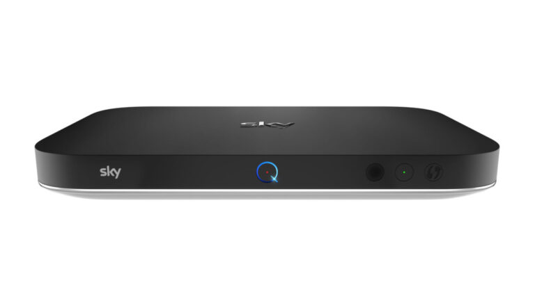 What does a red light on the Sky Q box mean?