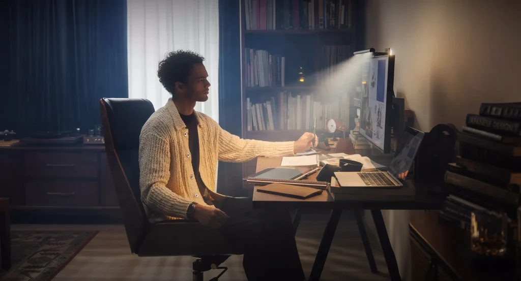 BenQ's ScreenBar Halo 2 in action (image: BenQ)