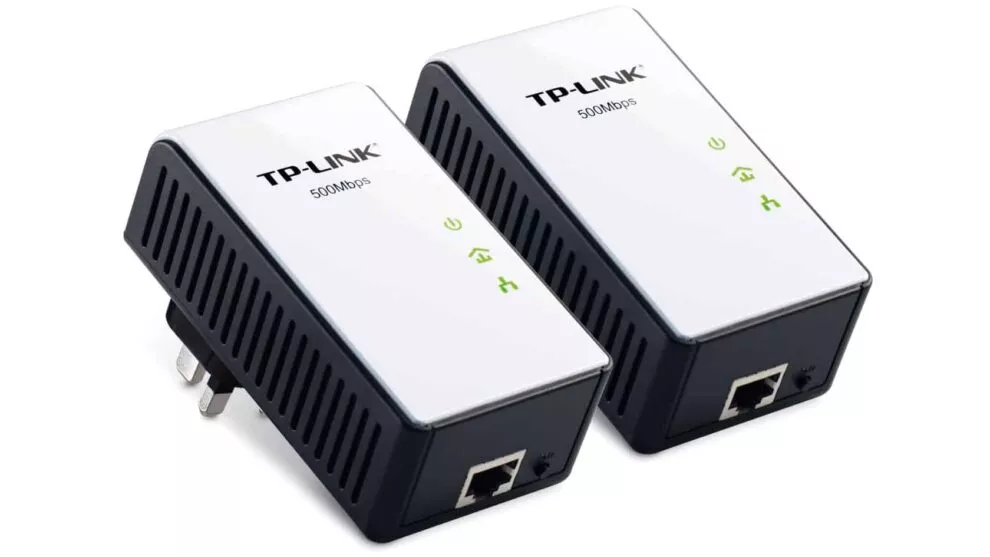 What do the lights on a TP-Link powerline adapter mean?