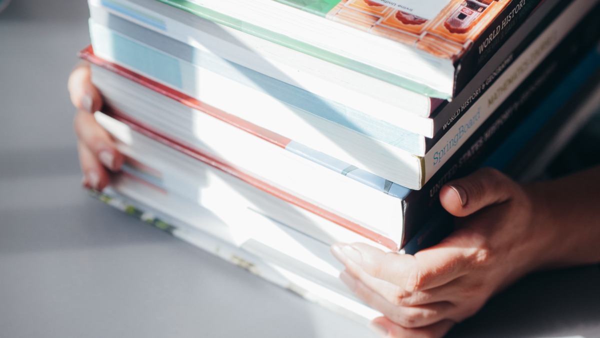 LLM privacy policies take almost 20 minutes to read