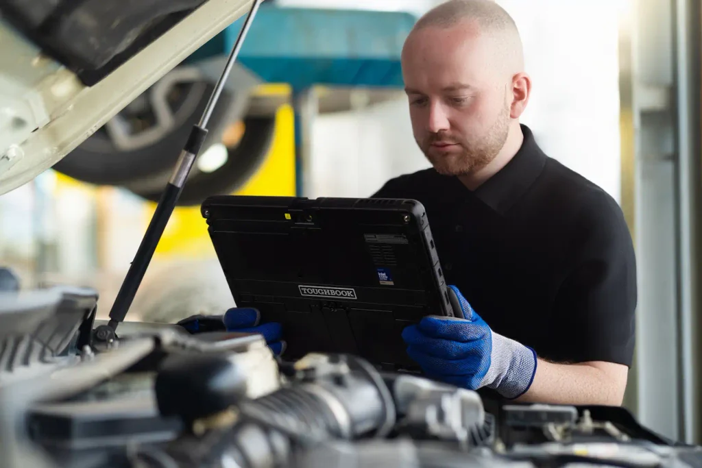 Panasonic Toughbook 34 being used in an auto workshop